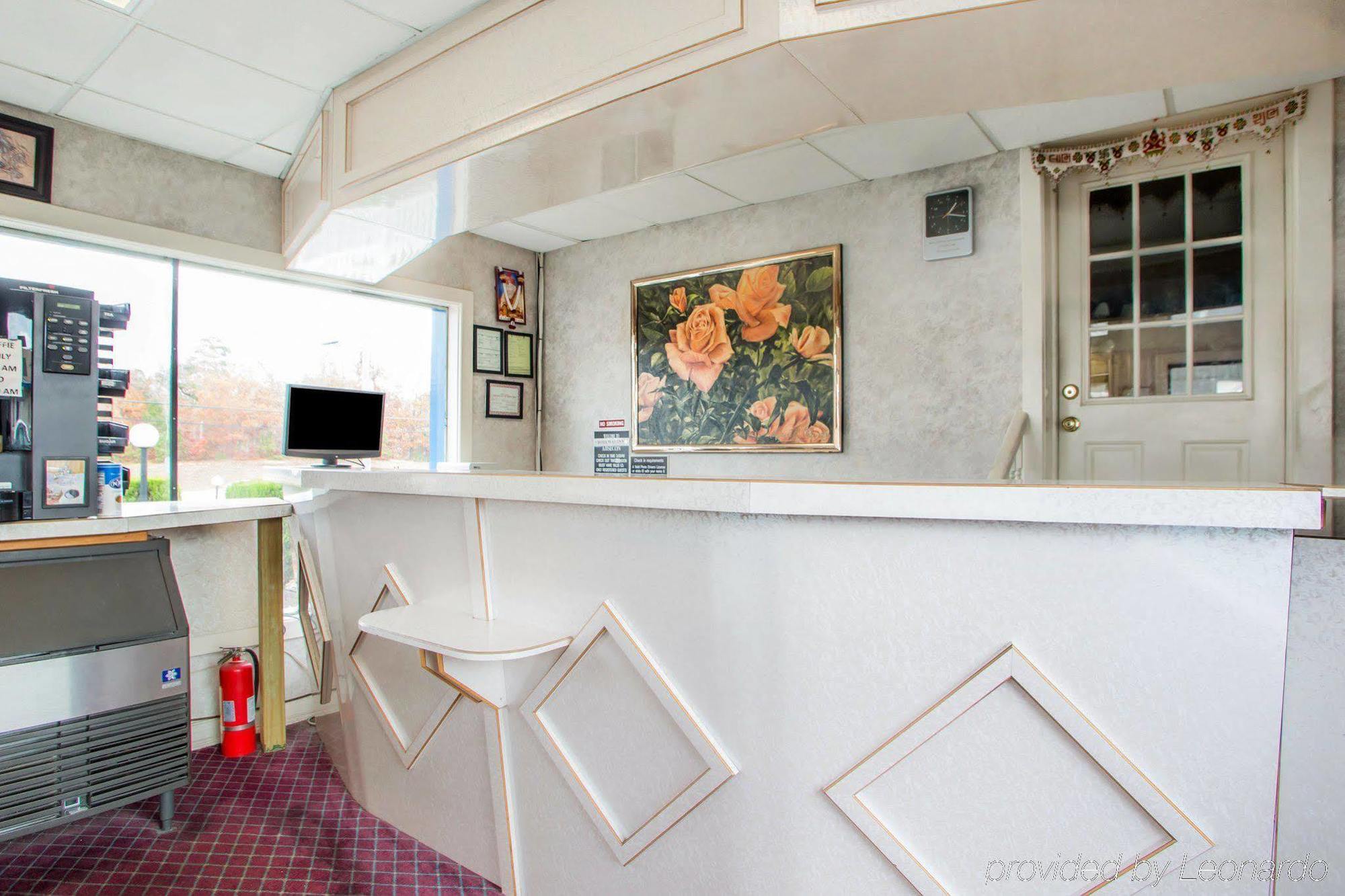 Rodeway Inn Parkway Galloway Εξωτερικό φωτογραφία